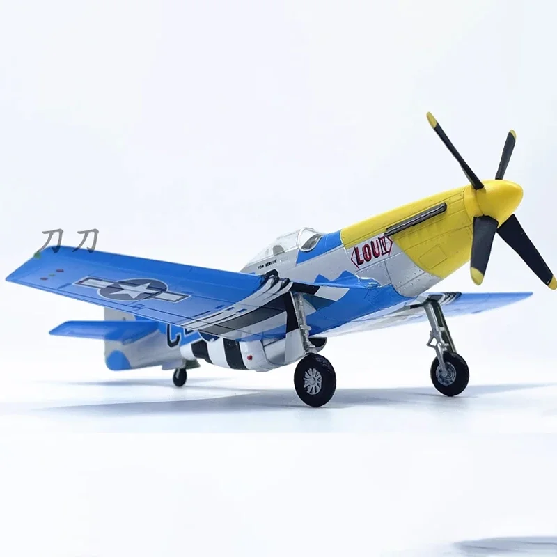 Diecast 1:72 Scale American WWII P51D Mustang fighter Plastic Finished Model Static Decoration Souvenir Gifts For Adult Boy