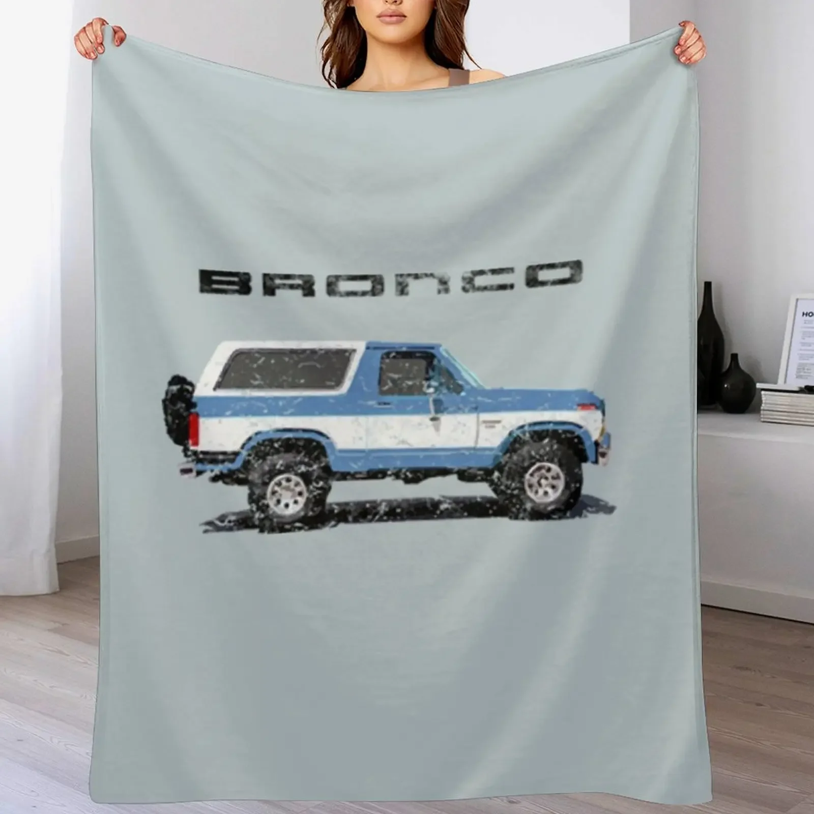 Bronco 1986Blueand white Throw Blanket Fluffy Cozy Throw Blanket for Home Decor