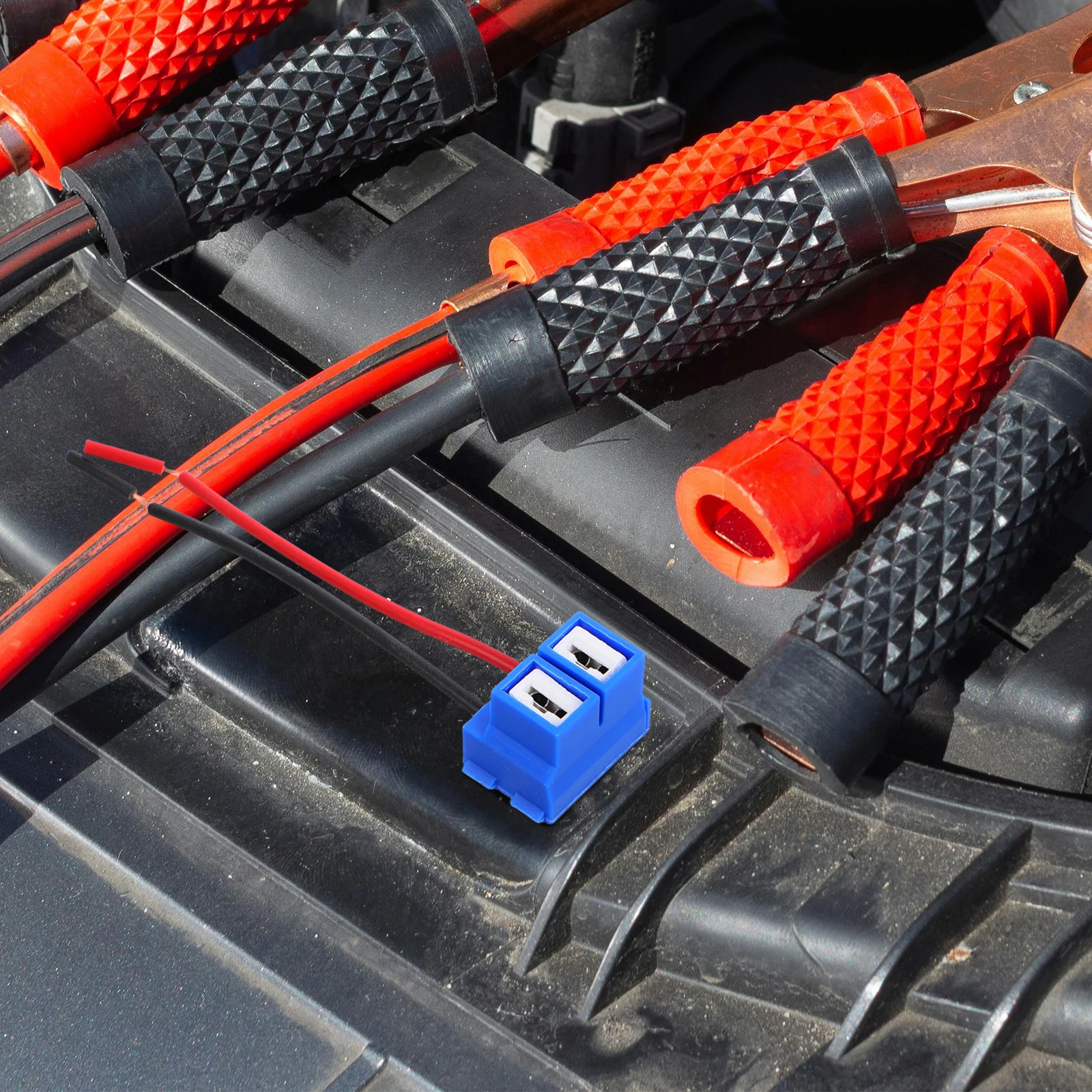 

5pcs Ceramic Headlight Socket Car Bulb Connector Reliable Wire Harness Adapter Durable Plug For H7 Truck