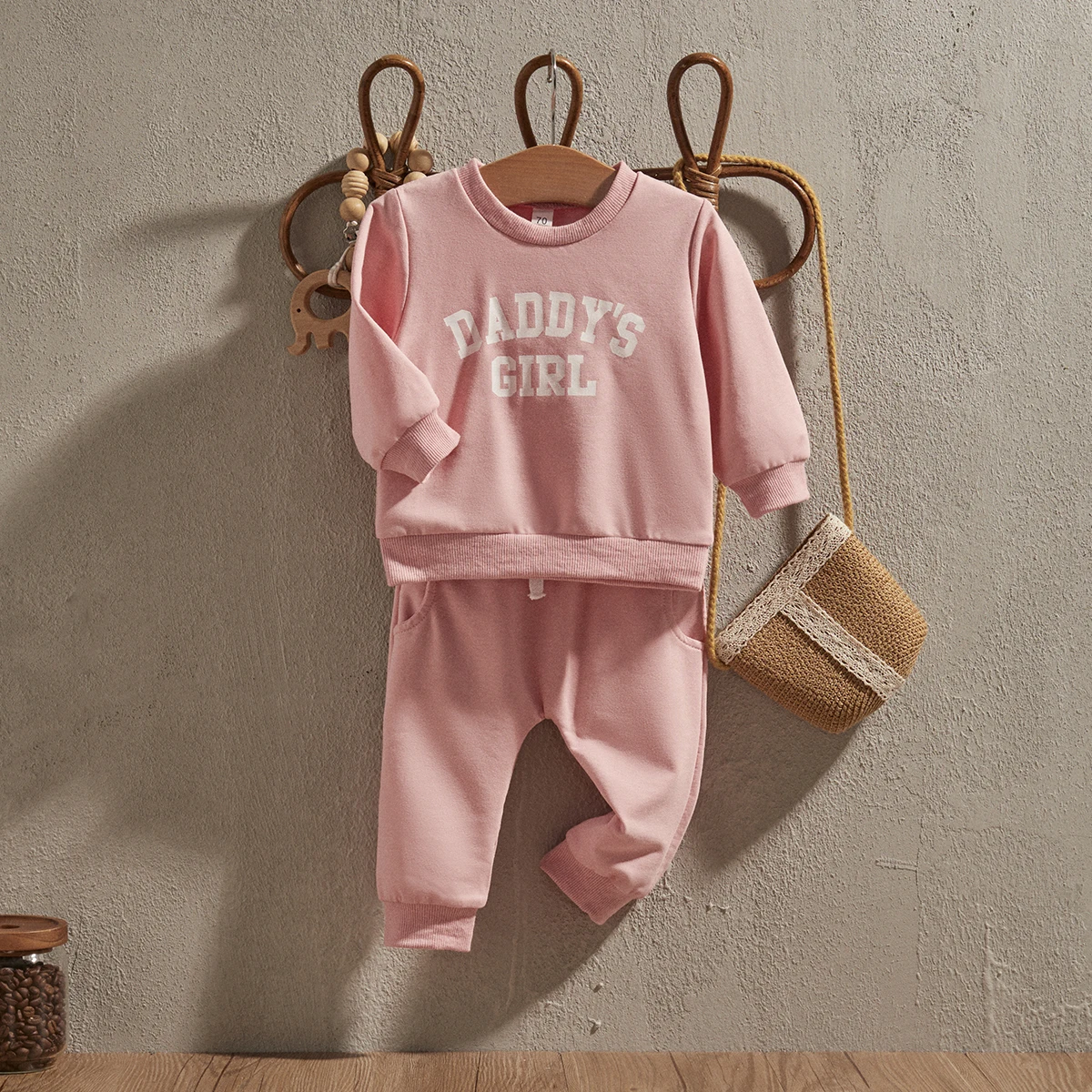 EWODOS Baby Girls 2-piece Outfit Letters Print Long Sleeve Crew Neck Sweatshirt with Elastic Waist Sweatpants Children Clothes