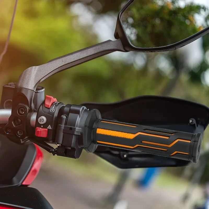 

Motorcycle Handlebar Grips - Non-Slip & Comfortable Universal Fit for Harley Davidson Yamaha Street Cruisers & More