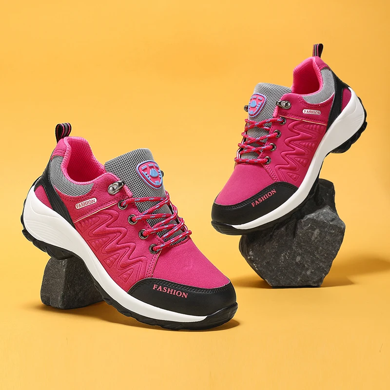 Women's New Sneakers Versatile Mountaineering Thick Sole Casual Tourism Soft Sole Comfortable Outdoor Fashion Running Shoes