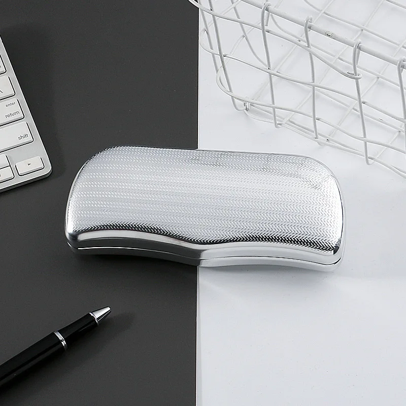 Japanese Handmade Sunglasses Case Smooth Frosted Aluminum Alloy Glasses Case Anti-pressure and Ultra-light Myopia Glasses Bag