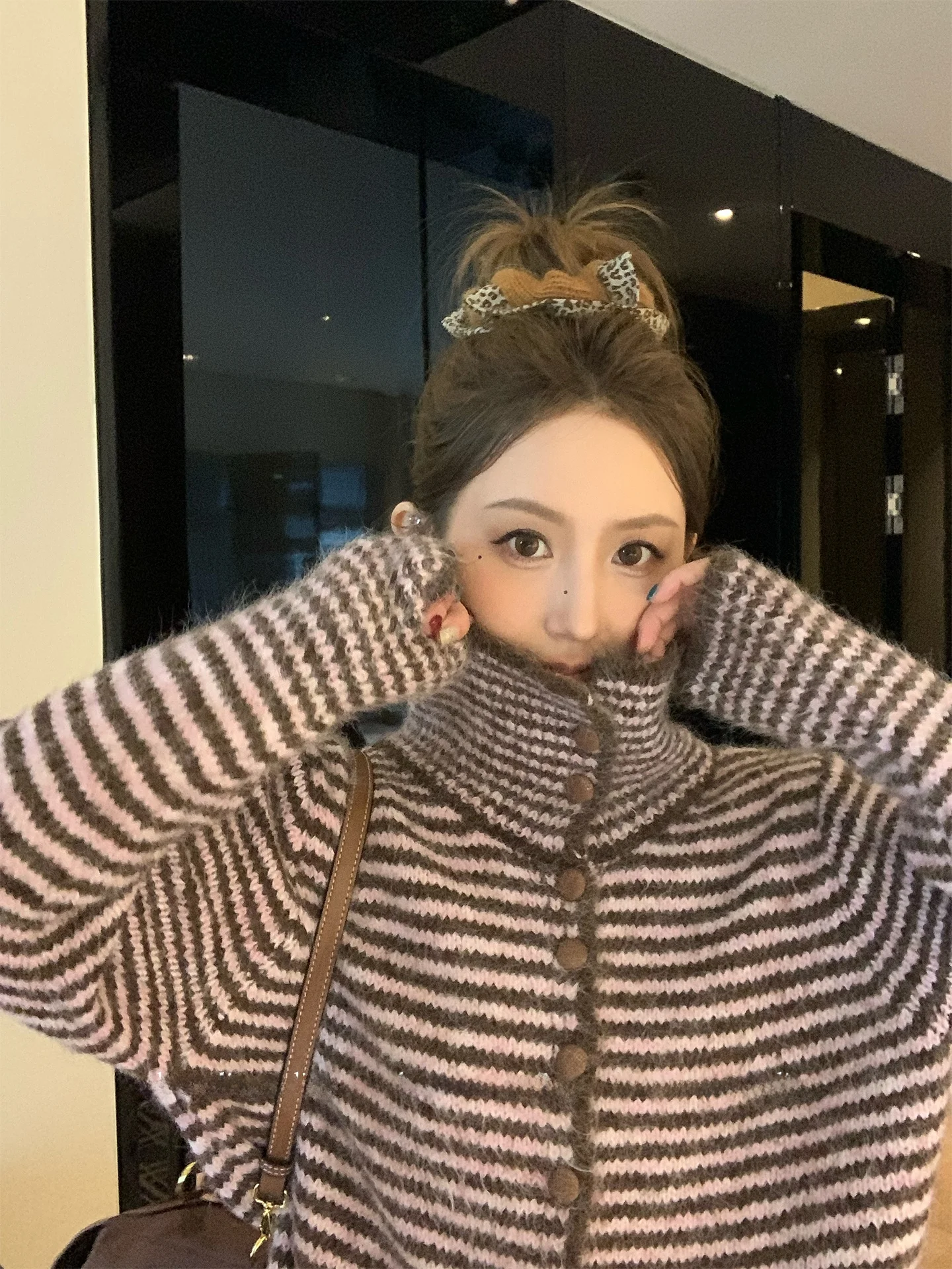 

Warmth Striped Women's Cardigan MLS Miu Sle Winter Fce Long Sve Zipper Ne Open Knit Sweater Contrast Color Lapel Coat