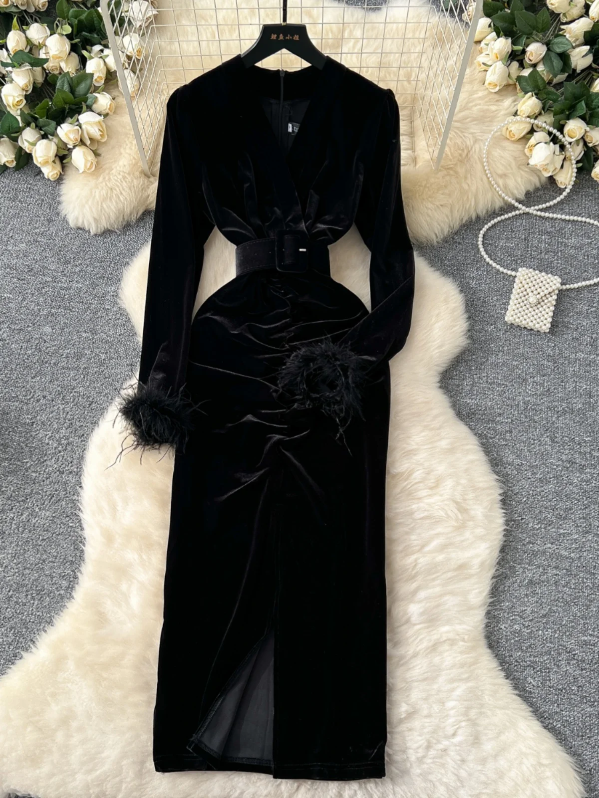 Ofallsis High Cold Lady Temperament Sexy Cross V neck Tied Waist Dress 2024 New Hairy Sleeves Pleated Slim Fit Velvet Dresses