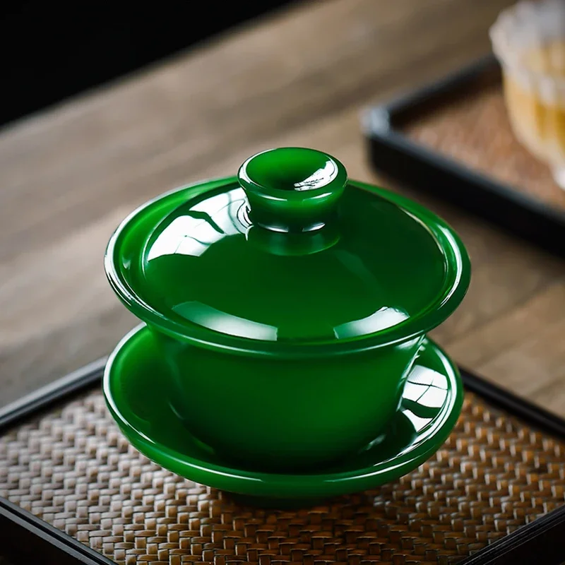 

Imperial Emerald Green Gaiwan Tea Cup Jade Porcelain Sancai Covered Bowl Chinese Top Jade Chawan Single Household Cup Gift Cup