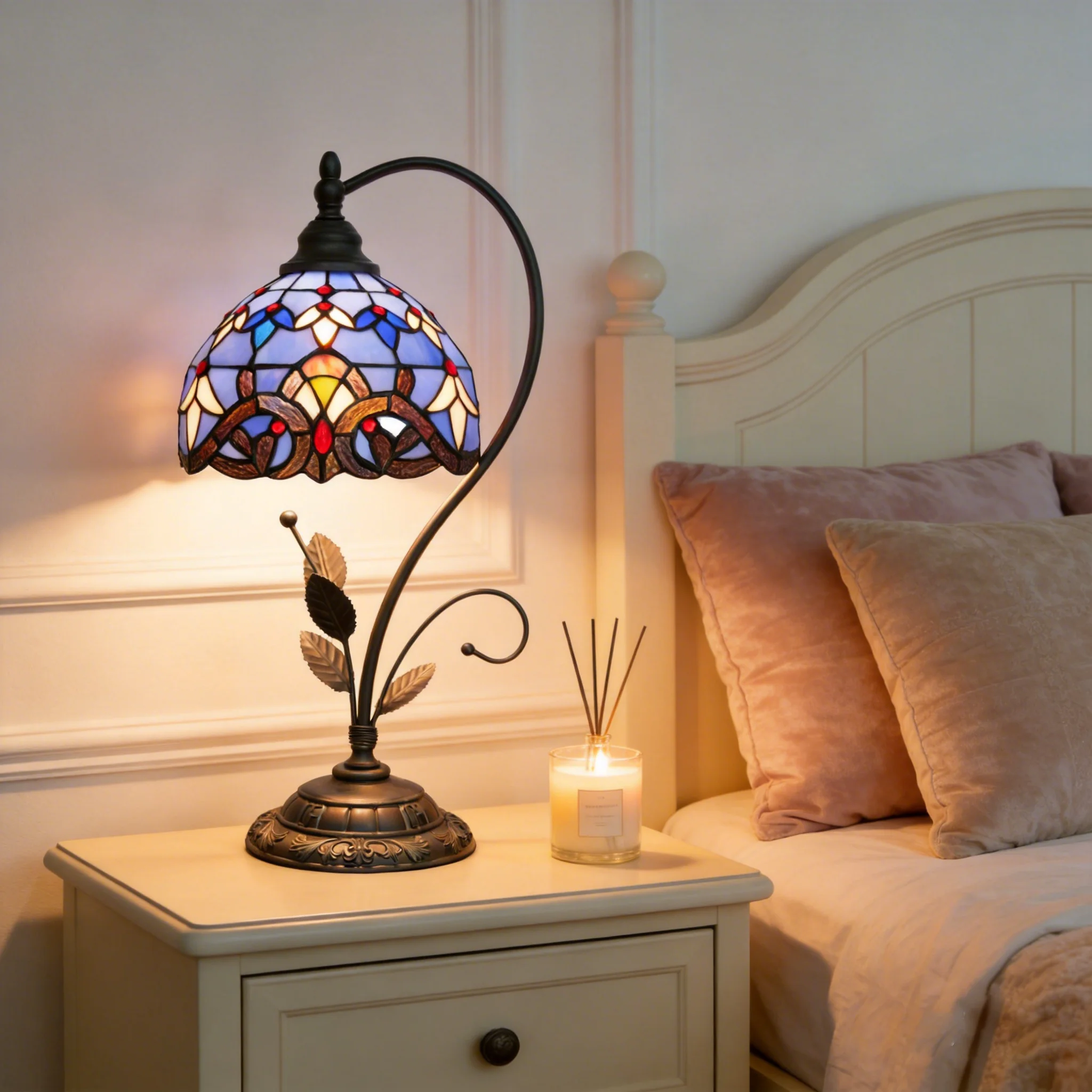 Tischlampe im Barockstil mit Blumenmotiv aus Buntglas, Vintage-Schreibtischleuchte für Nachttisch, Wohnzimmer und Büro