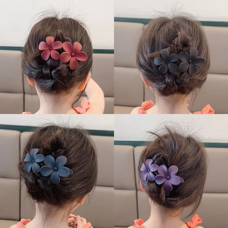 Fashion Large Flower Hair Clip for Women Girls Frosted Hairpins Ponytail Acrylic Duckbill Clips No-Slip Barrettes Girls Hair Acc