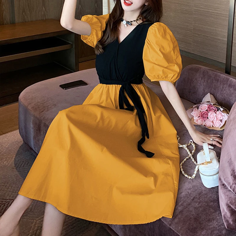 2022 summer new self-cultivation temperament a-line long skirt French v-neck color matching puff sleeve dress women