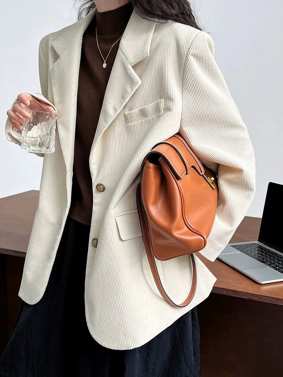 

Spring Autumn Vintage Beige Elegant Long Sleeved Blazer Jacket Korean Fashion 2025 Women New Brown Corduroy Single Breasted Coat