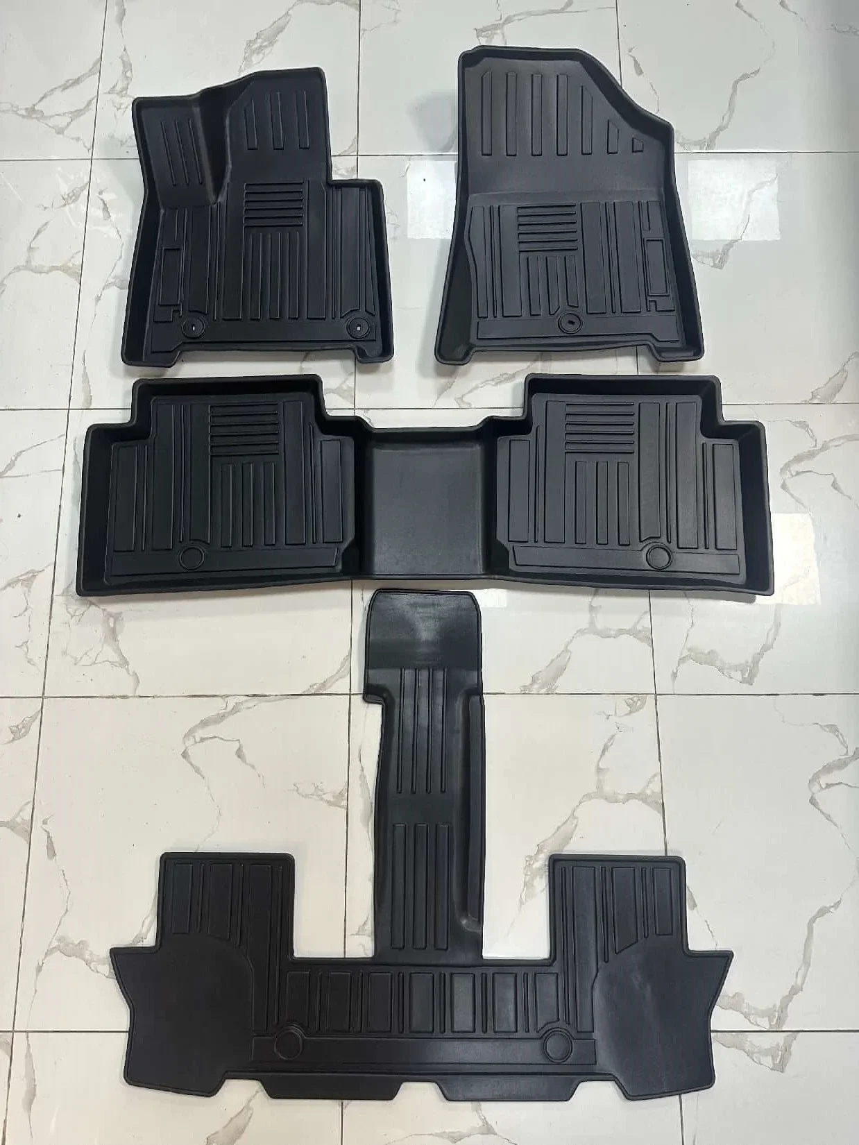 LHD For Hyundai Santa Fe 2024-2025 7 Seats TPE Floor Mats & Rear Trunk Mat Anti-Slip Dirt-Resistant Cargo Liner Set Accessories detail image 2