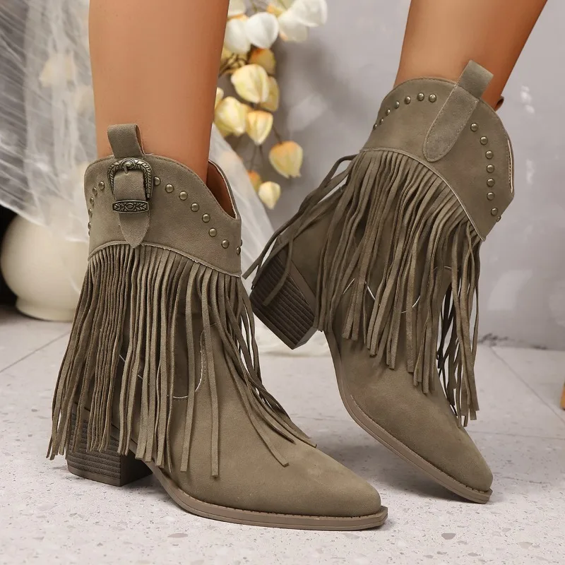 

Women's Large Size Fringed Short Boots for Women in Autumn Winter High Heels Casual Simple Comfortable Versatile Fashion Boots