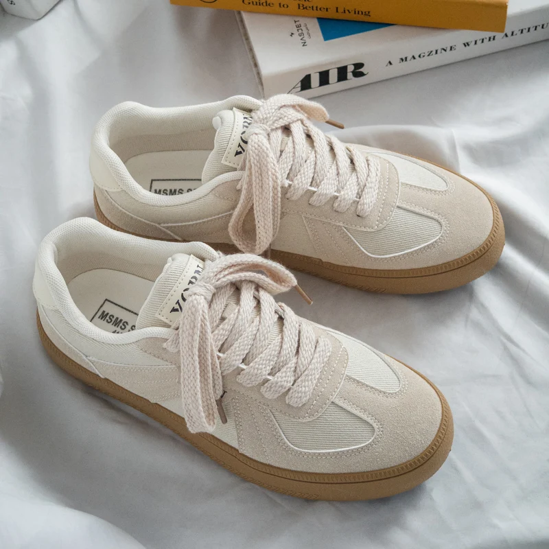 Low Top Solid Men Walking Footwear Lightweight Wear Resistant Sole Simple Fashion Breathable Outdoor Versatile Sneakers