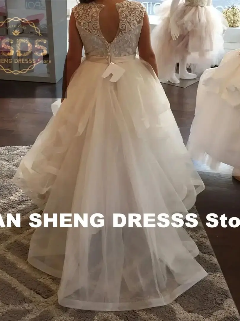 Customized Ivory Flower Girl Dresses Pageant Gown for Wedding Long Lace Appliques Ruffles Birthday Party First Communion Gowns
