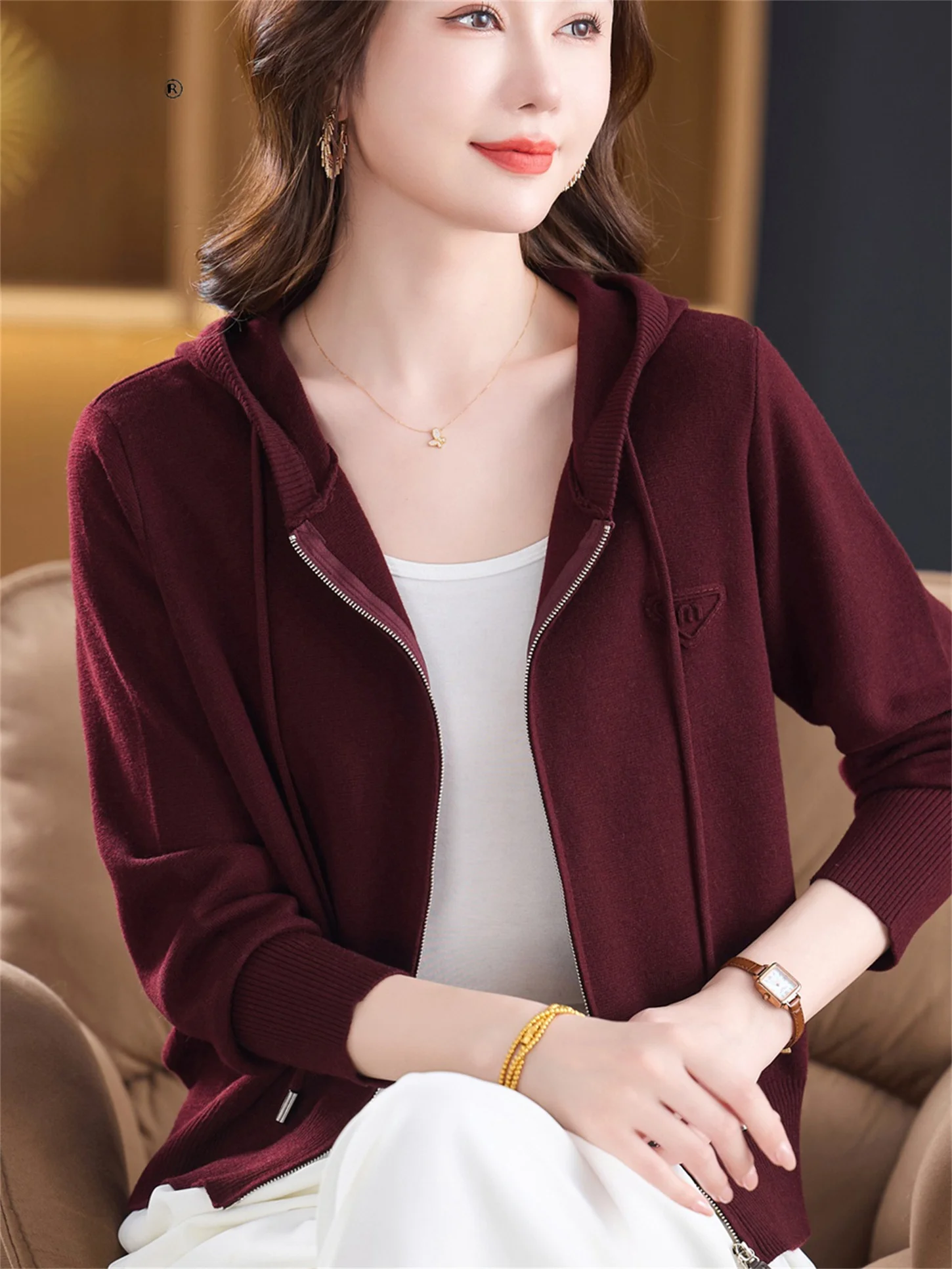 

Spring Autumn New Hat Knitted Open Cardigan Zipper Fem Faion Loose Base irt Middle Aged And ly Warmth Daily Wear