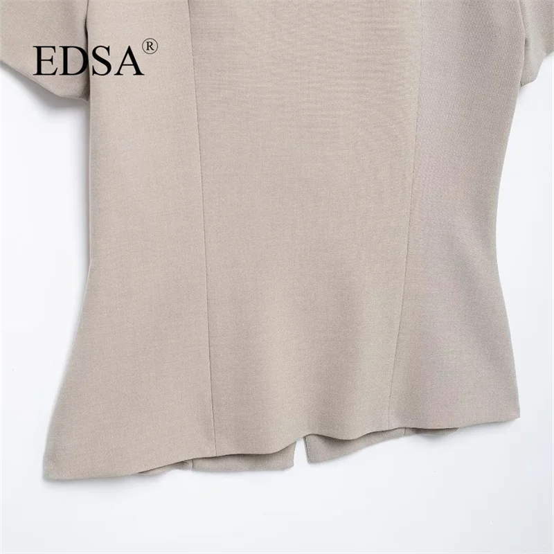 EDSA Women Khaki Top with Square-cut Neck Front Flap Pockets Button-Up Blouse Single Breasted Shirt for Casual Female