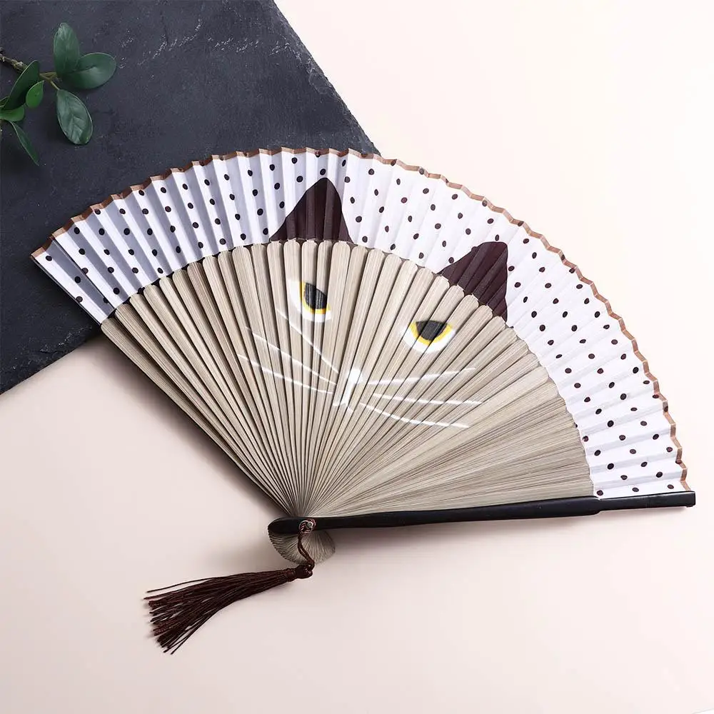 1 Stuks Chinese Stijl Zomer Cadeau Cartoon Handgemaakte Bamboe Houten Zijde Fan Ambachten Opvouwbare Ventilator Decoratie