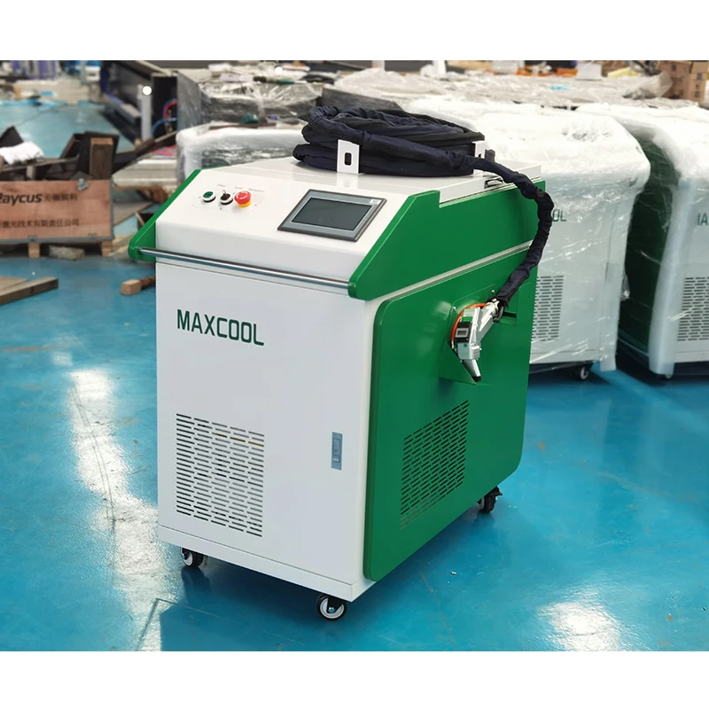 

High Power 3000 Watts Laser Cleaning Machine For Metal Oil Paint Rust Removal Laser Cleaner 1500W