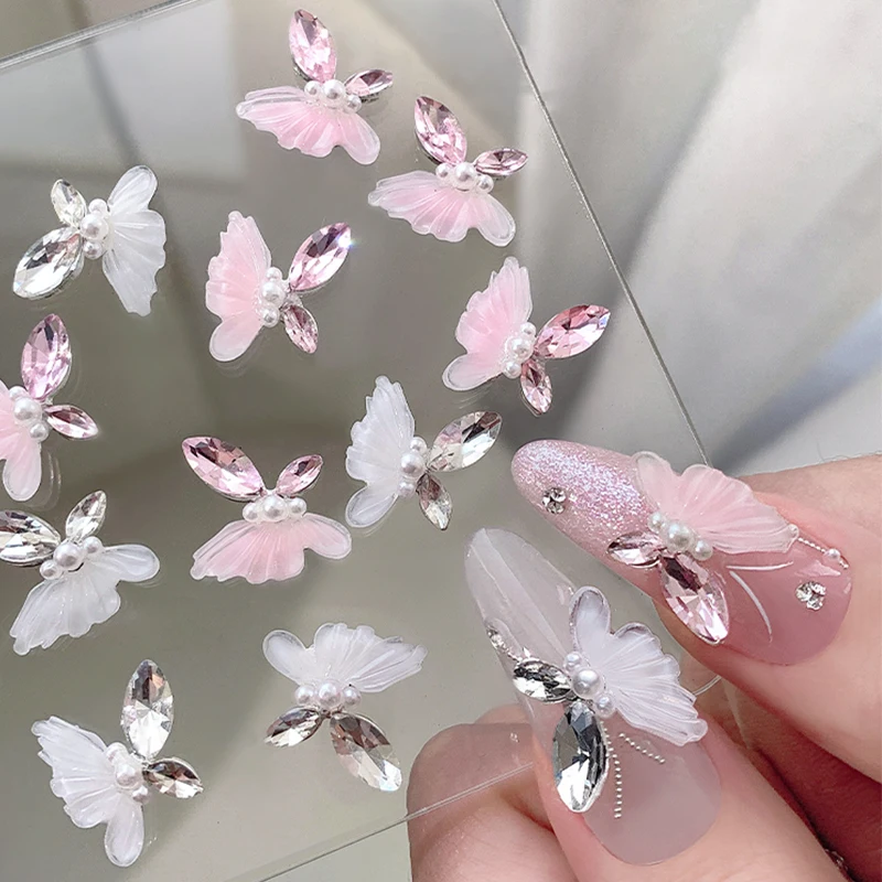 5 teile/beutel Rosa Weiß Schmetterling Nail art Dekoration Fliegenden Schmetterling Unregelmäßigen Luxus Schmuck Strass Nail art Diy Charme