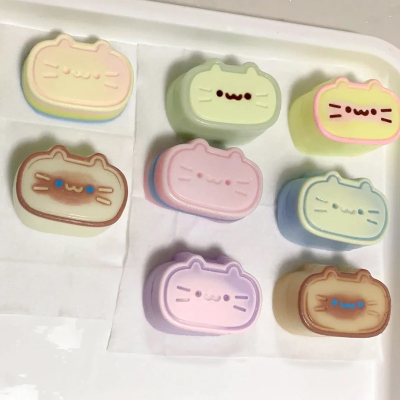 4 Grids Cute Cat Cheese Cake Silicone Mold DIY Chocolate Pastry Baking Mould Kitchen Cake Decorating Tool