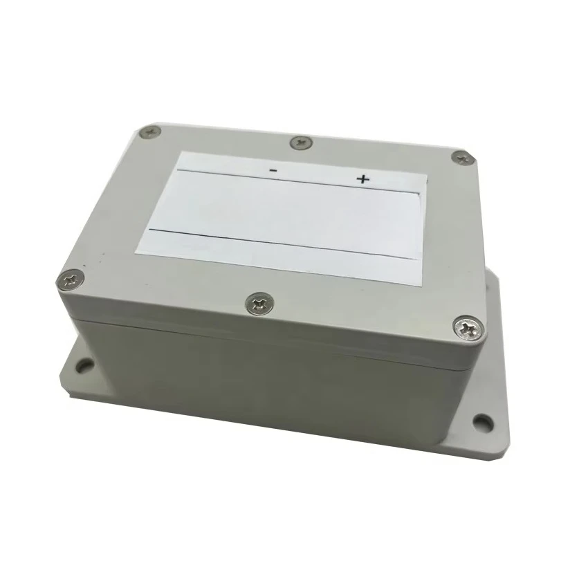 Machine parts 0-10 mbar and 0-25 mbar pressure transmitters