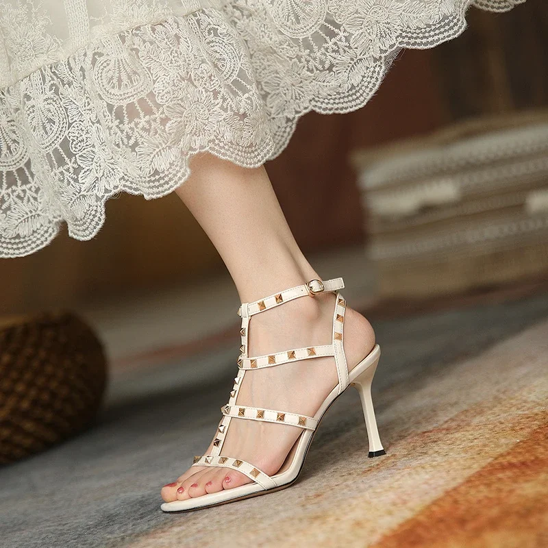 Rome Rivet Double Buckle Women Sandals Open Toe Fashion High Heels Cut-Outs Party Shoes Female Red Wedding Patent Leather Sandal