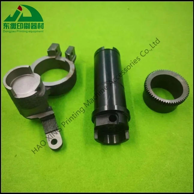 Pezzi di ricambio per macchine da stampa Sedile rullo inchiostro acqua per Heidelberg SM74 M2.030.001 Staffa di supporto rulli in gomma acqua