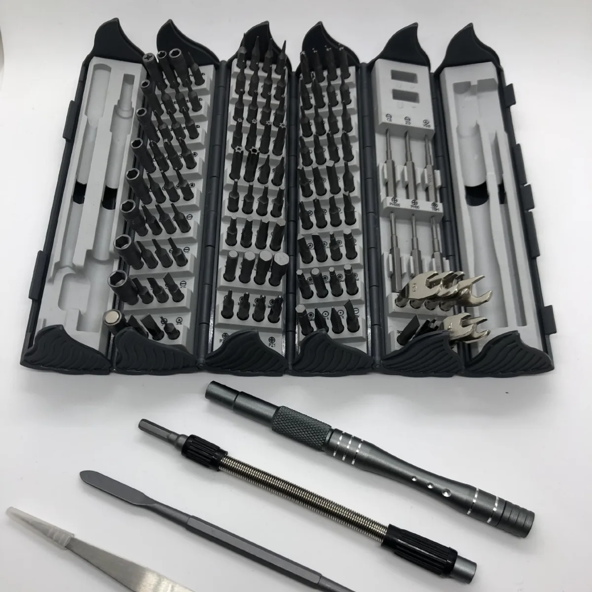 Thumbnail 2 - #71 Best Screwdriver Bit Sets to Buy In 2026