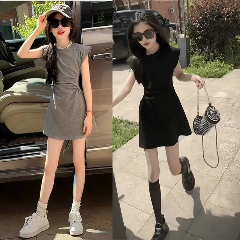 

2026New summer style slim-fit dress for girls, featuring a casual and sophisticated black design