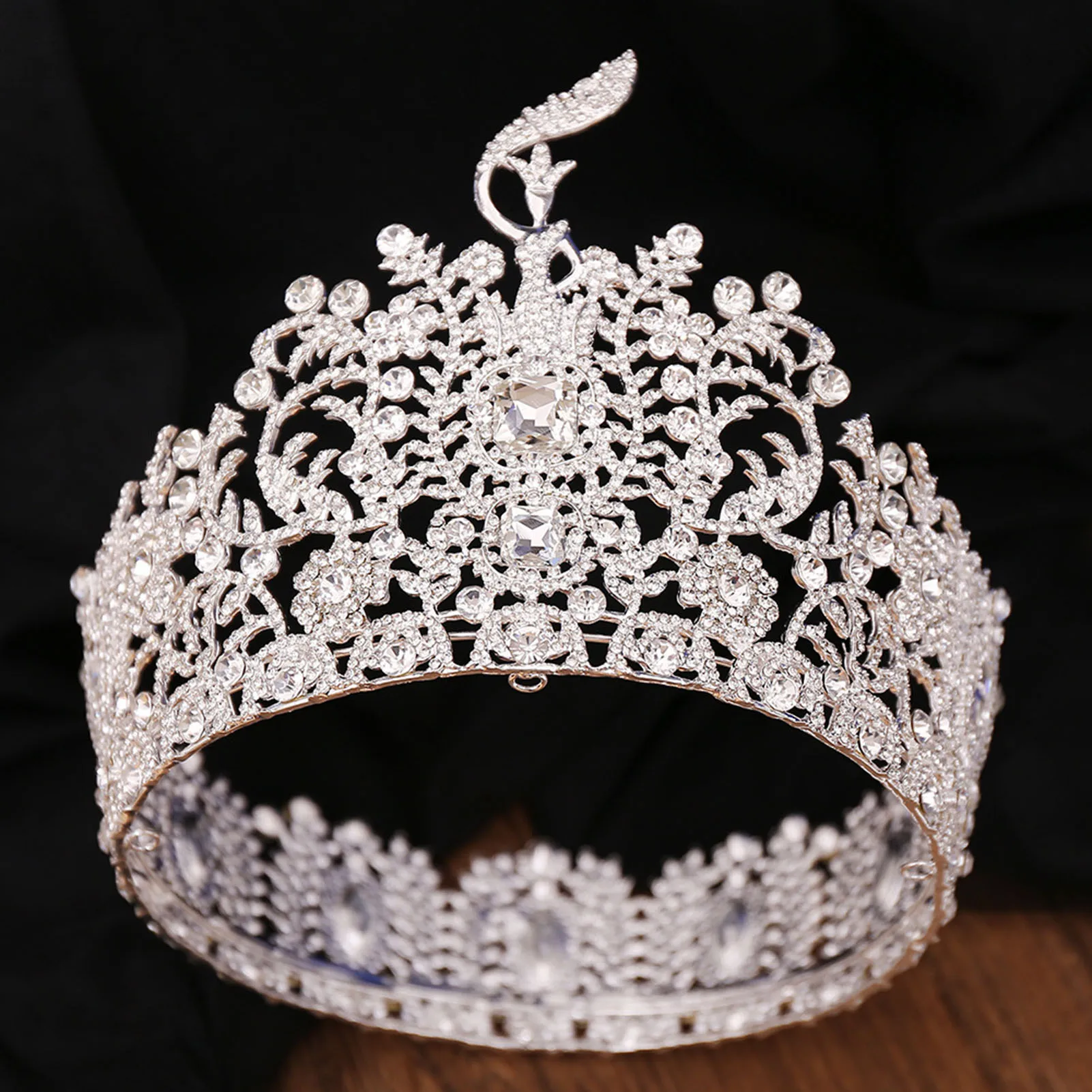 

Bridal Crown Queen Headband Baroque Headwear with Sparkly Rhinestones for Birthday Party Adult Ceremony