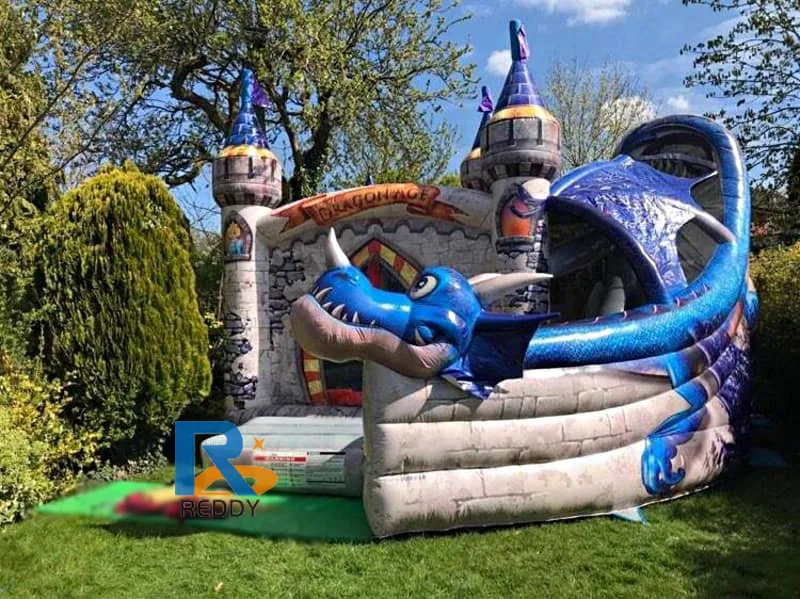 Casa inflable de rebote de dragón personalizada con tobogán divertido castillo inflable para niños