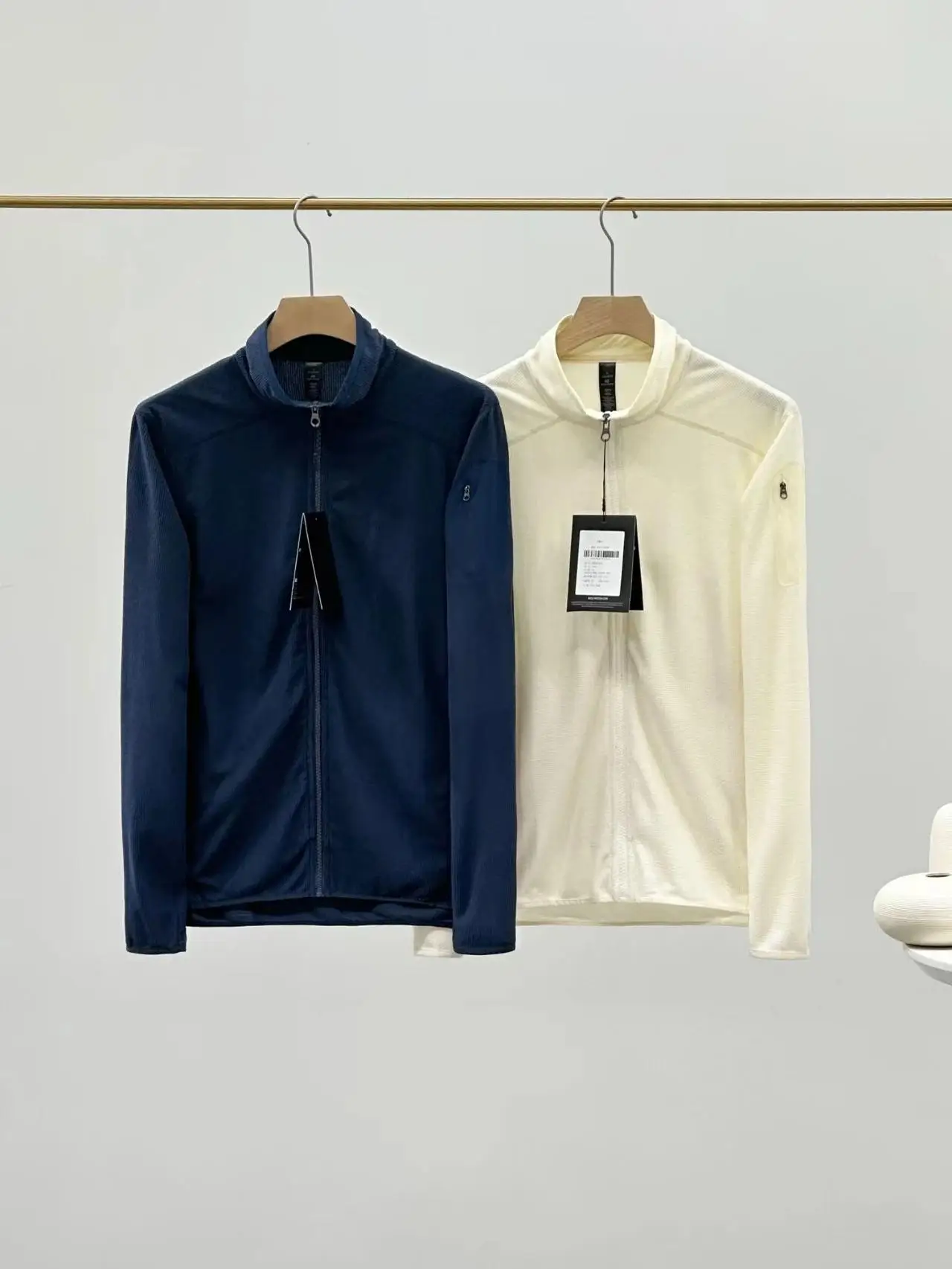 

Outdoor Sports Leisure Stand Collar Lightweight Qui Dry Double Sided Fce Long Sve Jaet Polyurethane Elastic Fiber