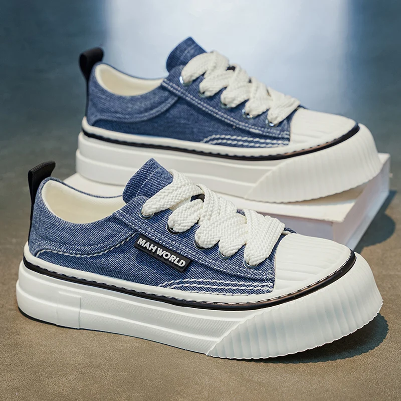 

Men's Canvas Shoes Summer Breathable Casual Thick Bottom Wear-resistant Large Head Trendy Sports Shoes Low Cut Lace-Up Design