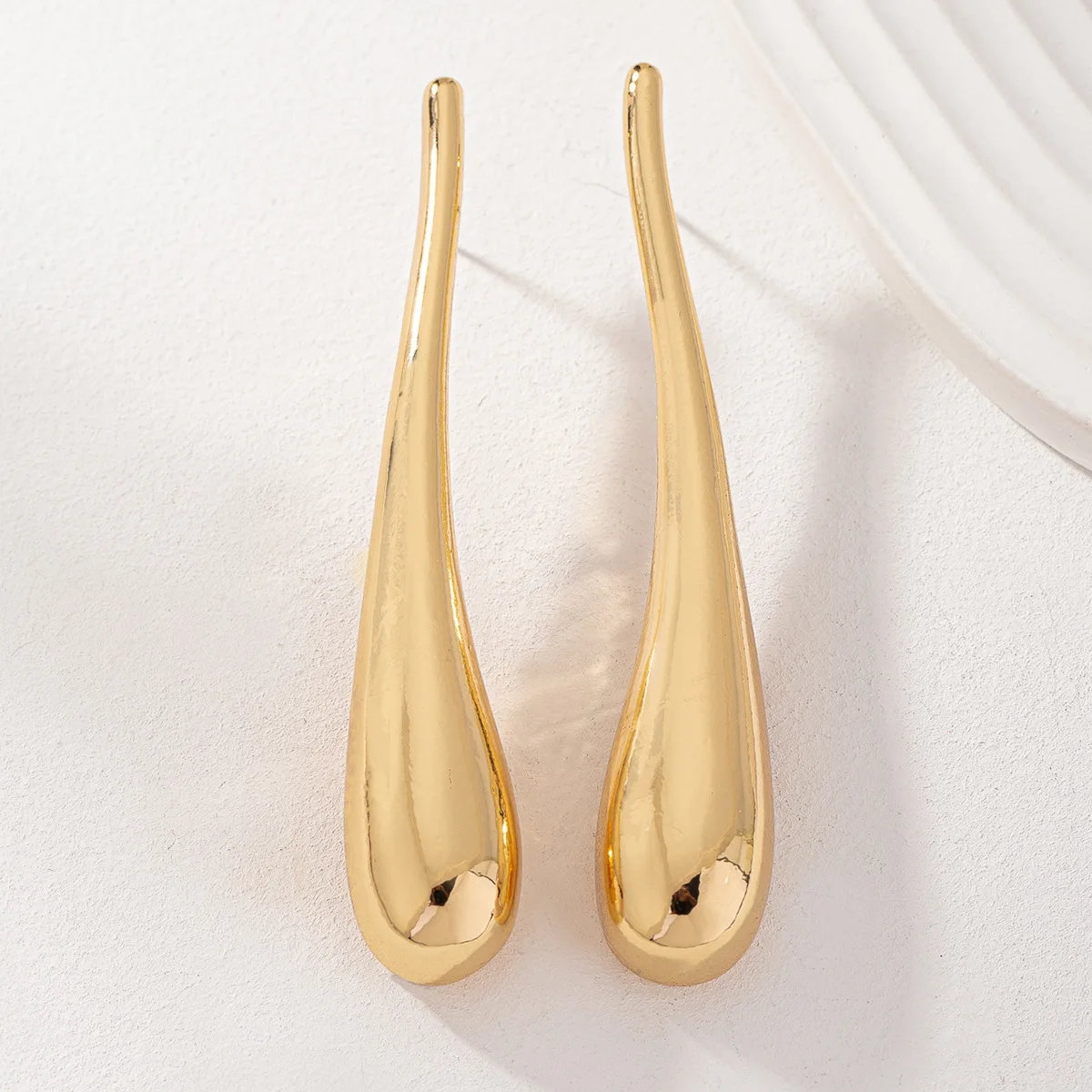 Exaggerate Big Water Droplet Drop Earrings for Women Trendy Simple Metal Statement Long Dangle Earrings Party Retro Jewelry Gift view 2