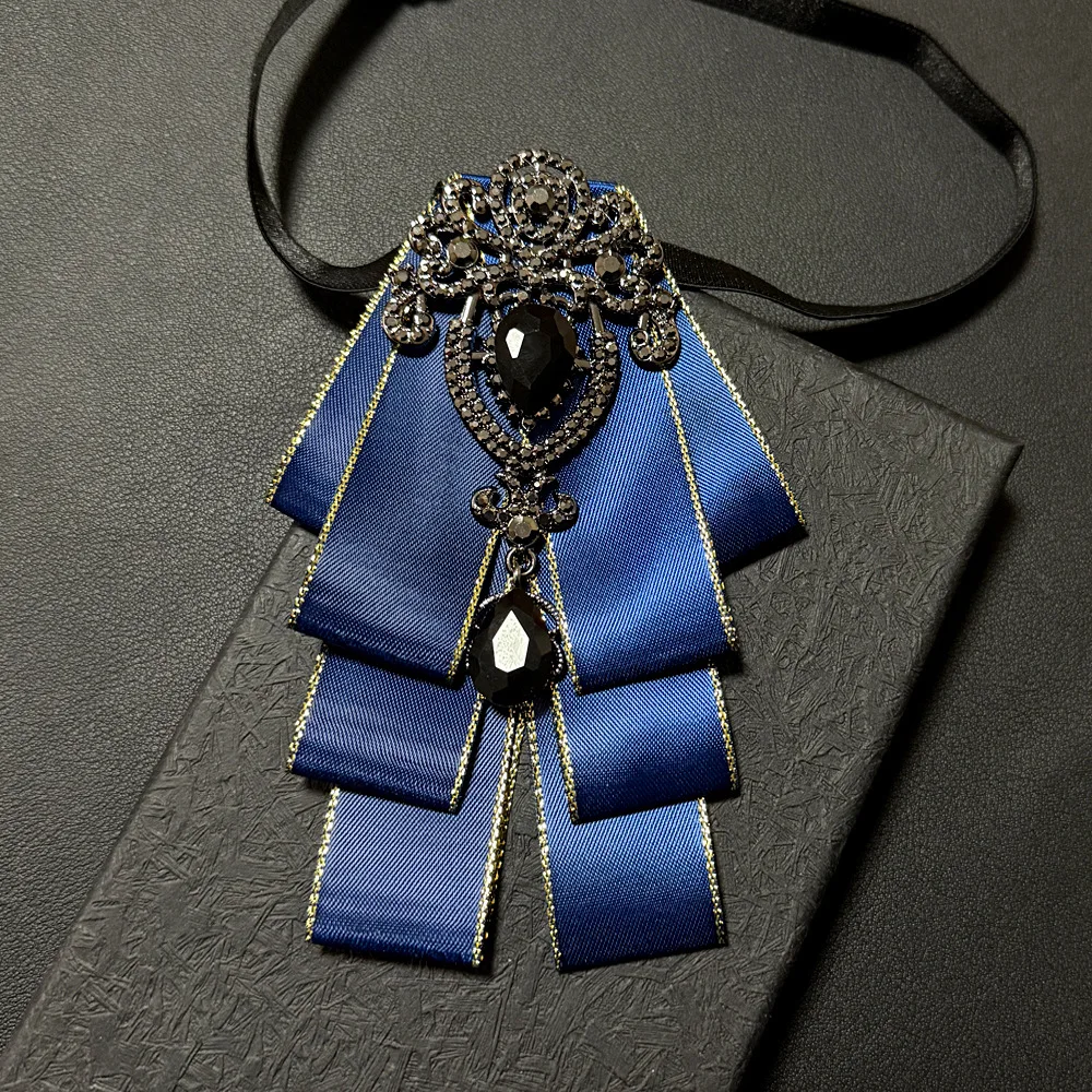 Wunderschöne mehrschichtige Strass-Schleife im britischen Stil für Anzüge, Bankette, Hochzeiten, Hemdkragen, handgefertigtes Glitzerfaden-Accessoire – Detail 2