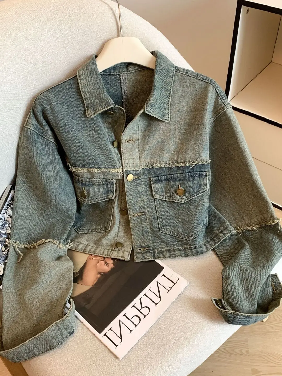 Vintage Spliced Denim Jacket Women's Short Spring and Autumn Loose Fashion Rough Edge Jacket Top
