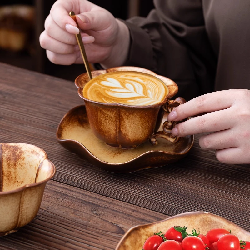 

Turkish Coffee Cups Porcelain Pair Tea Cup Set Ceramic Mug Saucer Luxury Tableware European Japanese Design Tazas Creativas Mugs