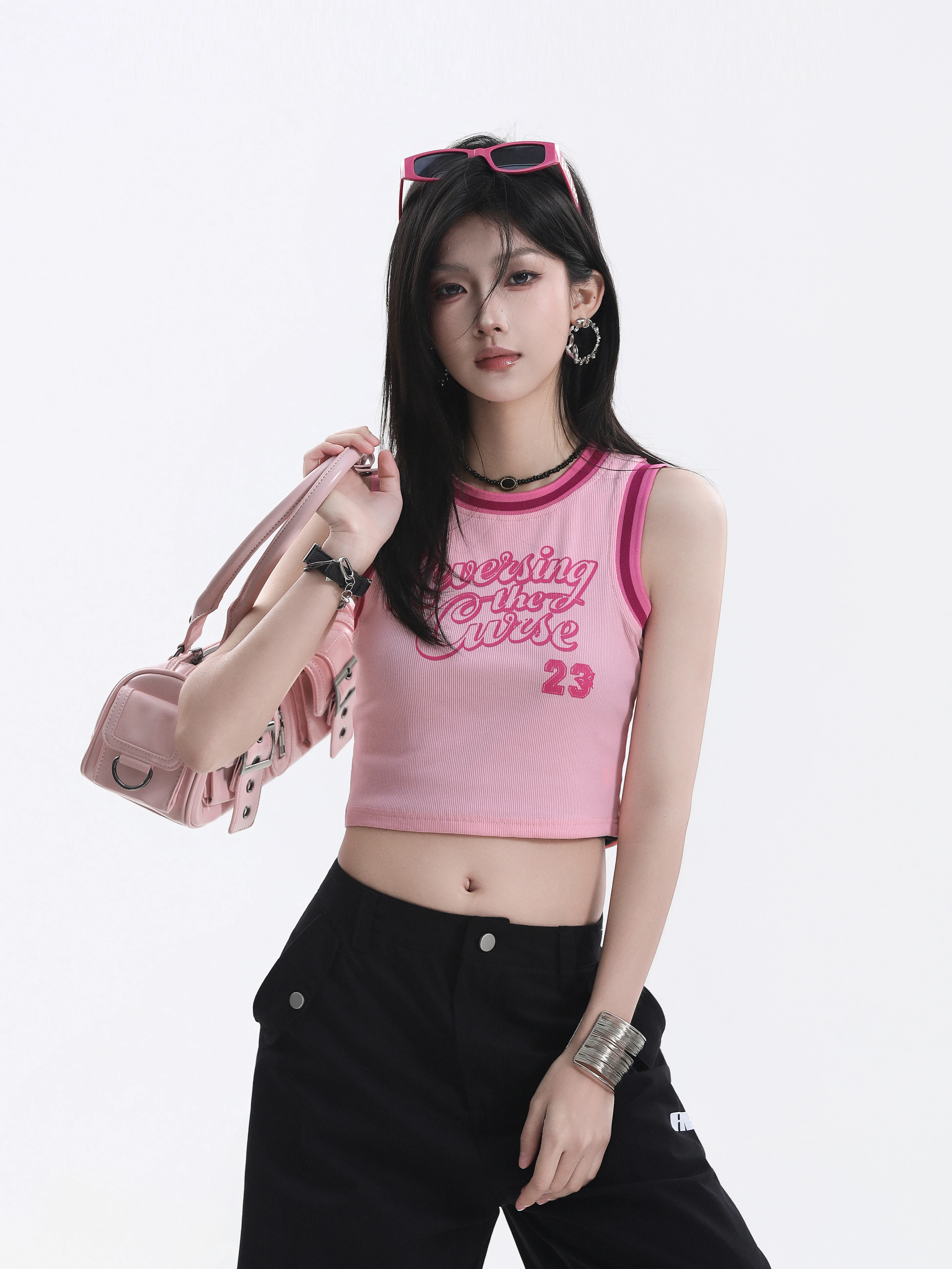 Slim Fit Short Sleeve Embroidered Letter Vest Women's Summer Fashion College Style Cotton round Neck Crop Top Small Ball Ball