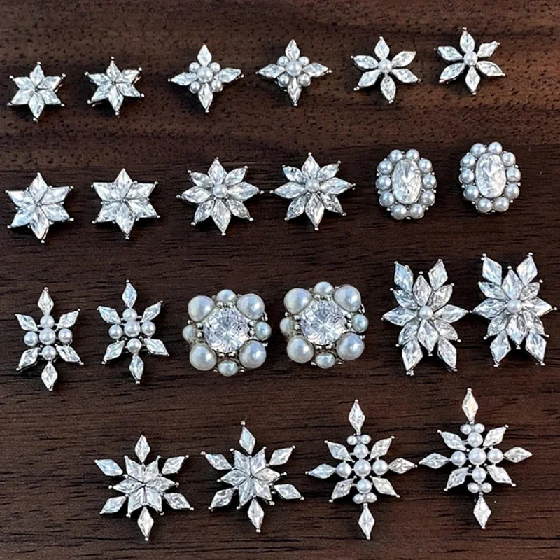 Sparkle Silver Rhombus Snowflake Rhinestone Shiny Crystal Pearl Zircon Christmas Winter Nail Art Decoration Manicure Accessories