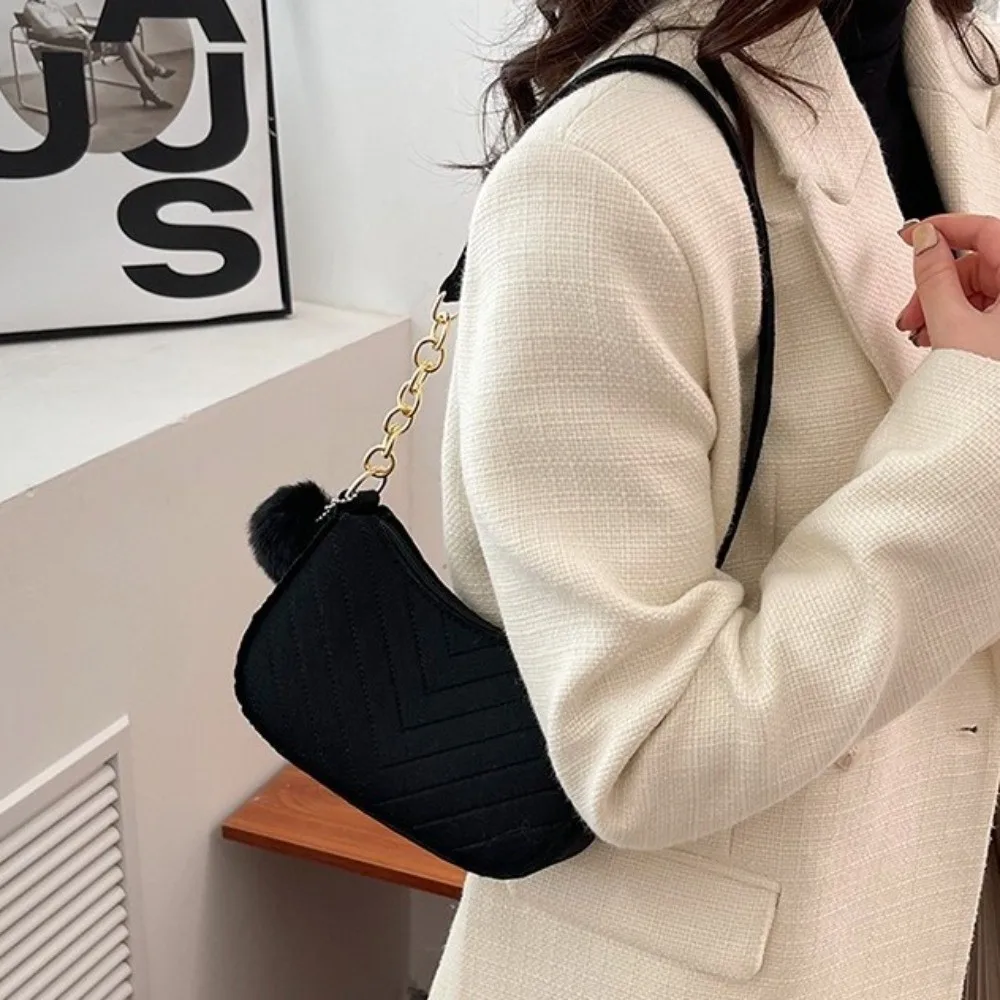 New Fashion Design Mini Shoulder Bag Simple Design Trendy Felt Underarm Bag Casual Light Weight Handbag Evening