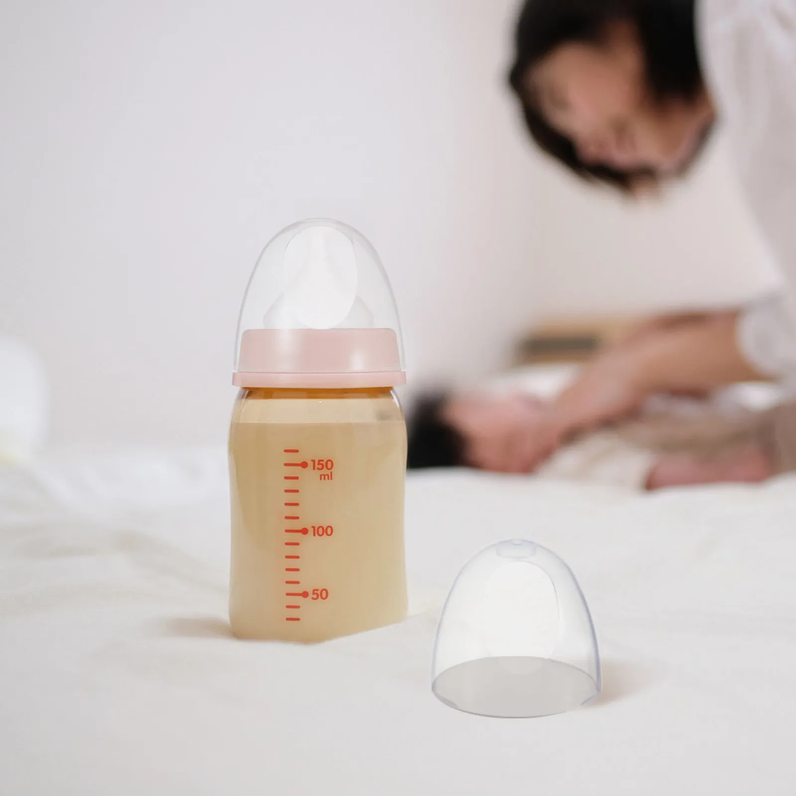 6Pcs Wide Mouth Feeding Bottle Caps Dustproof Protector Caps Leakproof Sealing Covers Breastmilk Bottle Accessories Daily Use view 4