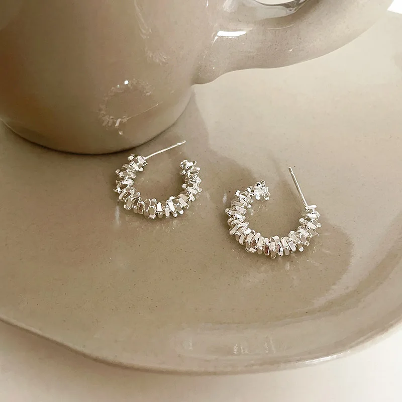 S925 Silver Needle Korean Edition Earrings Circle C-shaped Broken Silver Ear Studs Versatile Fashion Luxury Design Earrings