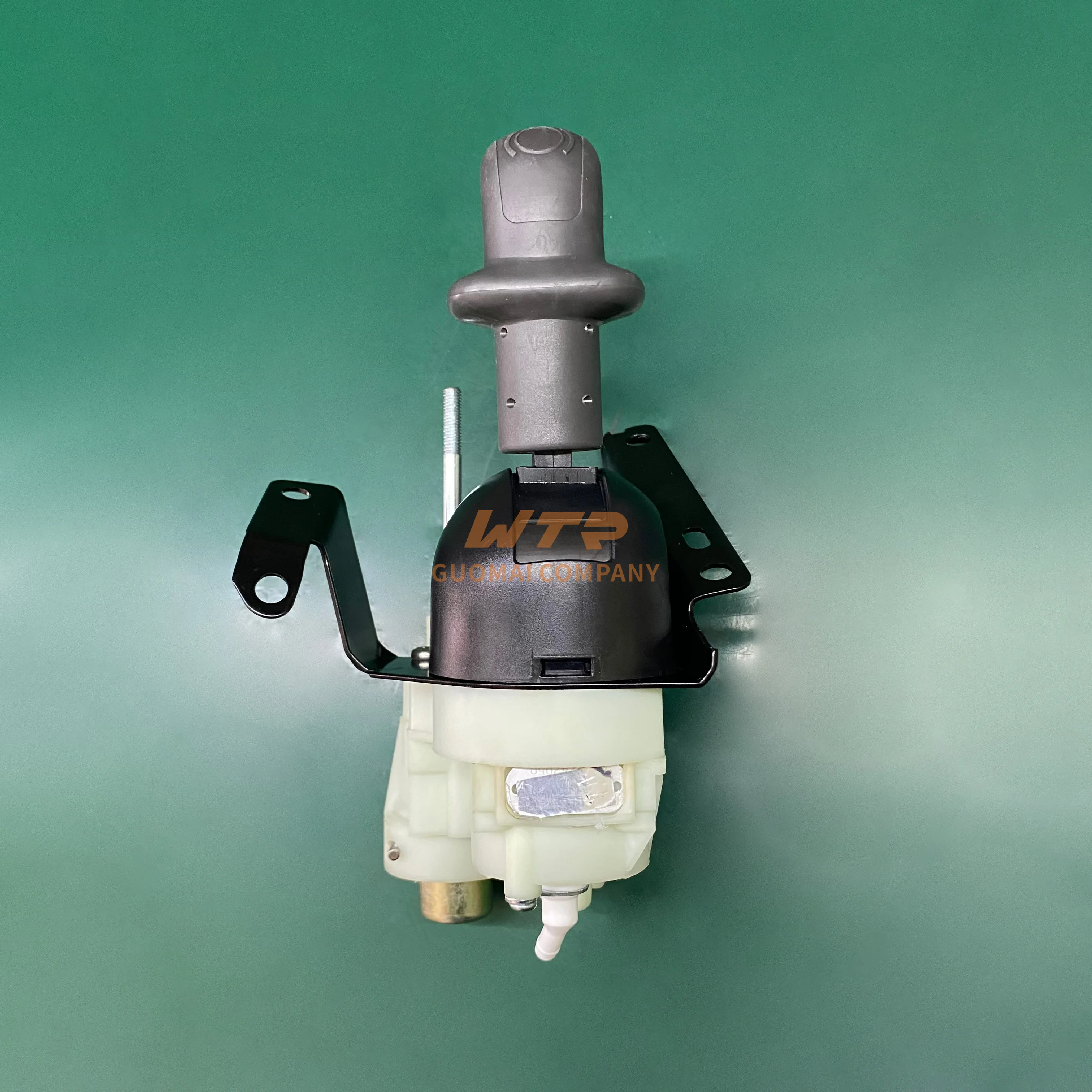 

Truck Parts OEM Hand Brake Valve 9617242050 for VOL-VO Trucks - Compatible with FH, FM, and FL Series