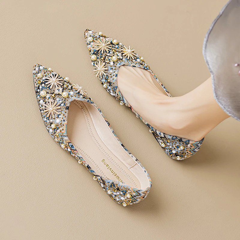 

Women Retro Soft Sole Single Shoes Summer Unique Design Shallow Mouth Bean Shoes Plus Size Comfort All Match Daily Casual