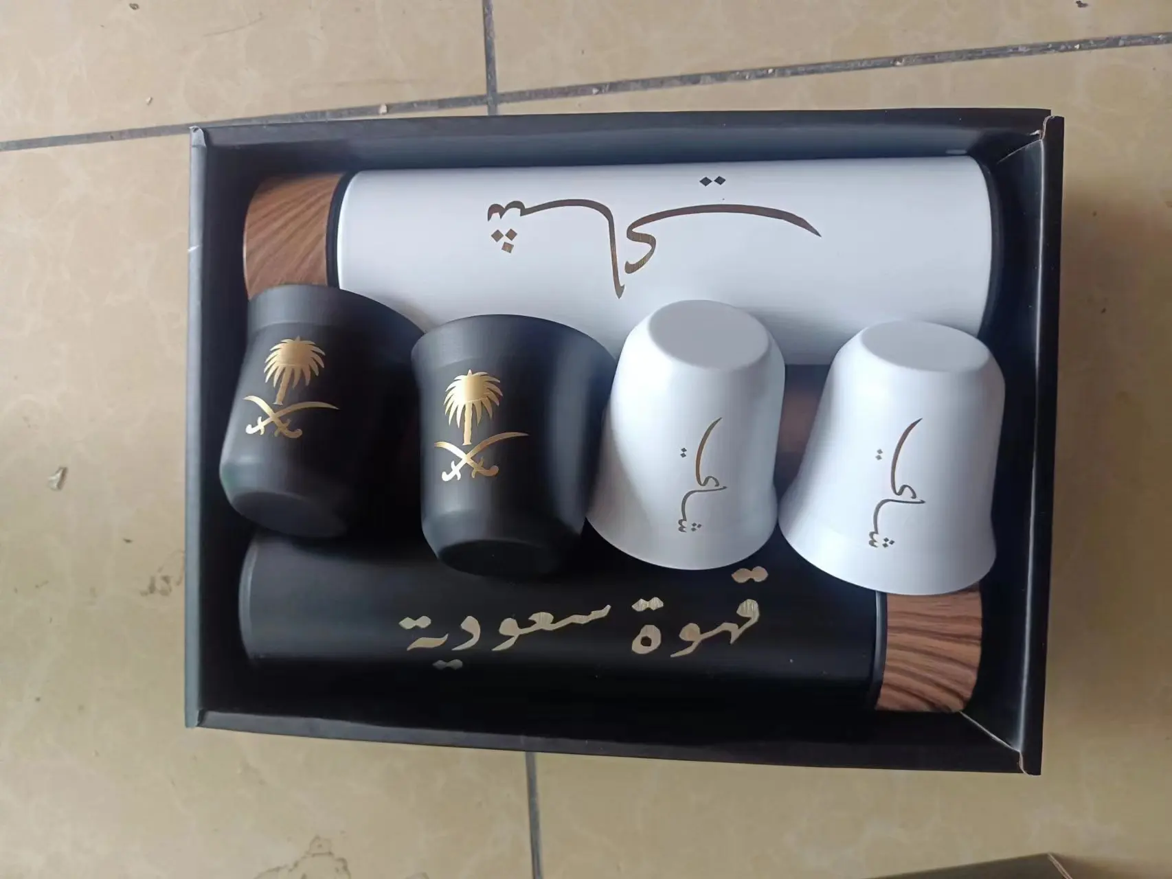 6pcs/set( 4pcs 80ml cup add 2pcs 500ml bottle ) white and black to Saudi Arabia Coffee KaKa Tea