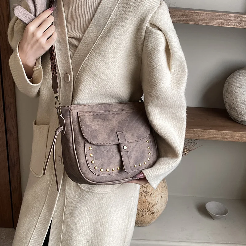 Women's Shoulder Bag Crossbody Saddle Bag New Personalized Simple Trendy High-end Fashionable Versatile Unique Rivets