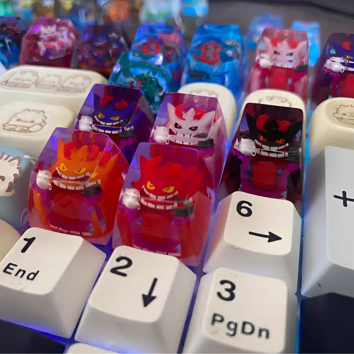 1 غطاء مفتاح PTCG بوكيمون Keycap Gengar Rayquaza Chikorita Keycap لوحة المفاتيح الميكانيكية الراتنج شفافة مجسمة هدية رقم 27