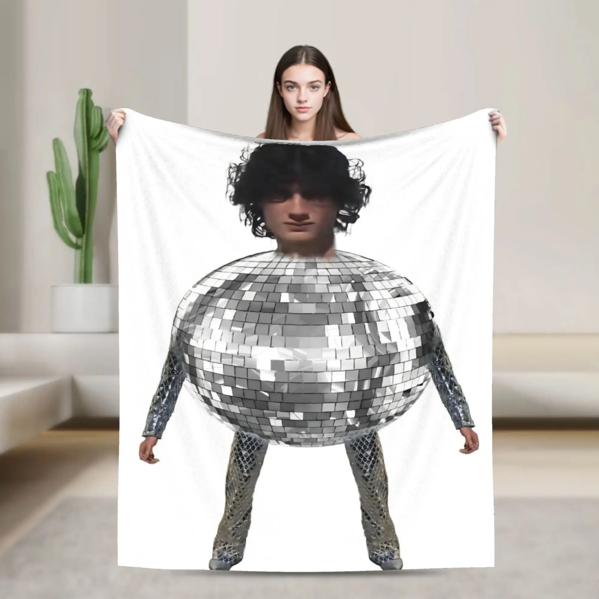 Super Soft Sombr Retro 90s fan art Throw Blanket Premium Fleece Flannel Lightweight  Bed Blanket Cozy Warm Blankets