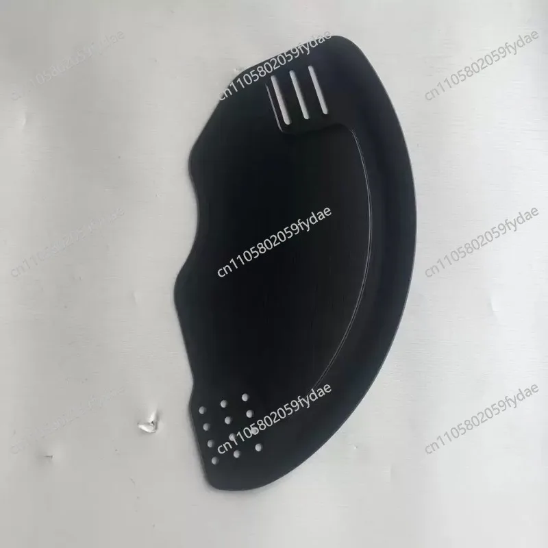 

The sports wheelchair guard plate is made of aluminum alloy and is a wheelchair accessory with adjustable and fixed positions