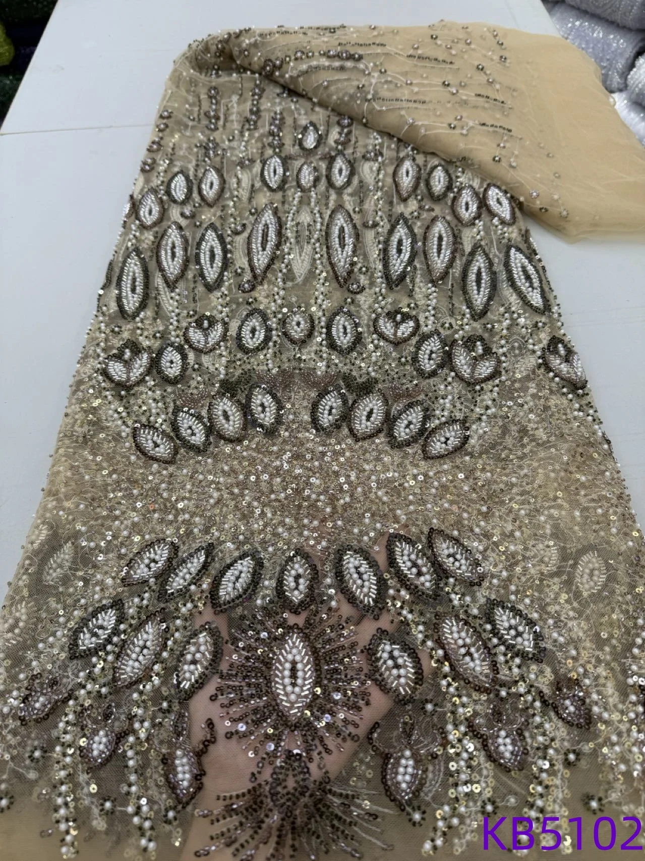 Tela de tul con lentejuelas, tela de encaje con cuentas, tela africana de encaje de alta calidad, tela bordada verde de Dubái 2025 para coser 5102